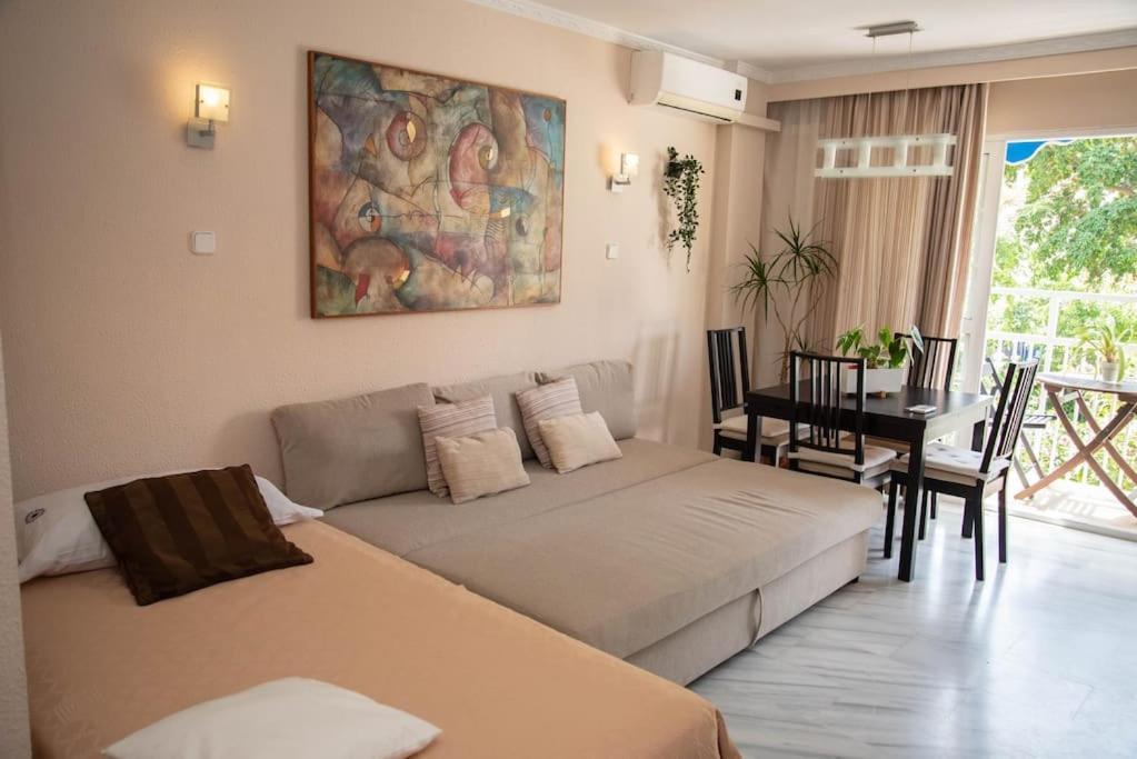 Piso Con Jardin Appartement Málaga Buitenkant foto