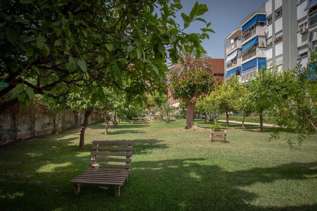Piso Con Jardin Appartement Málaga Buitenkant foto