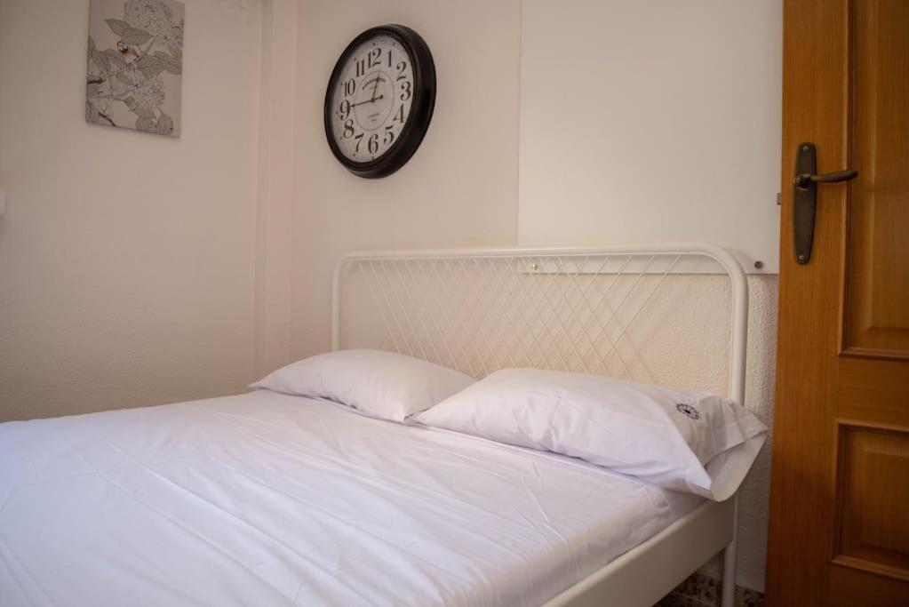 Piso Con Jardin Appartement Málaga Buitenkant foto